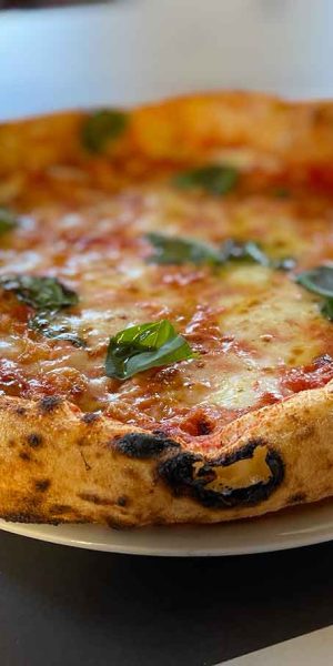 Pizzeria La Bufalona (1)